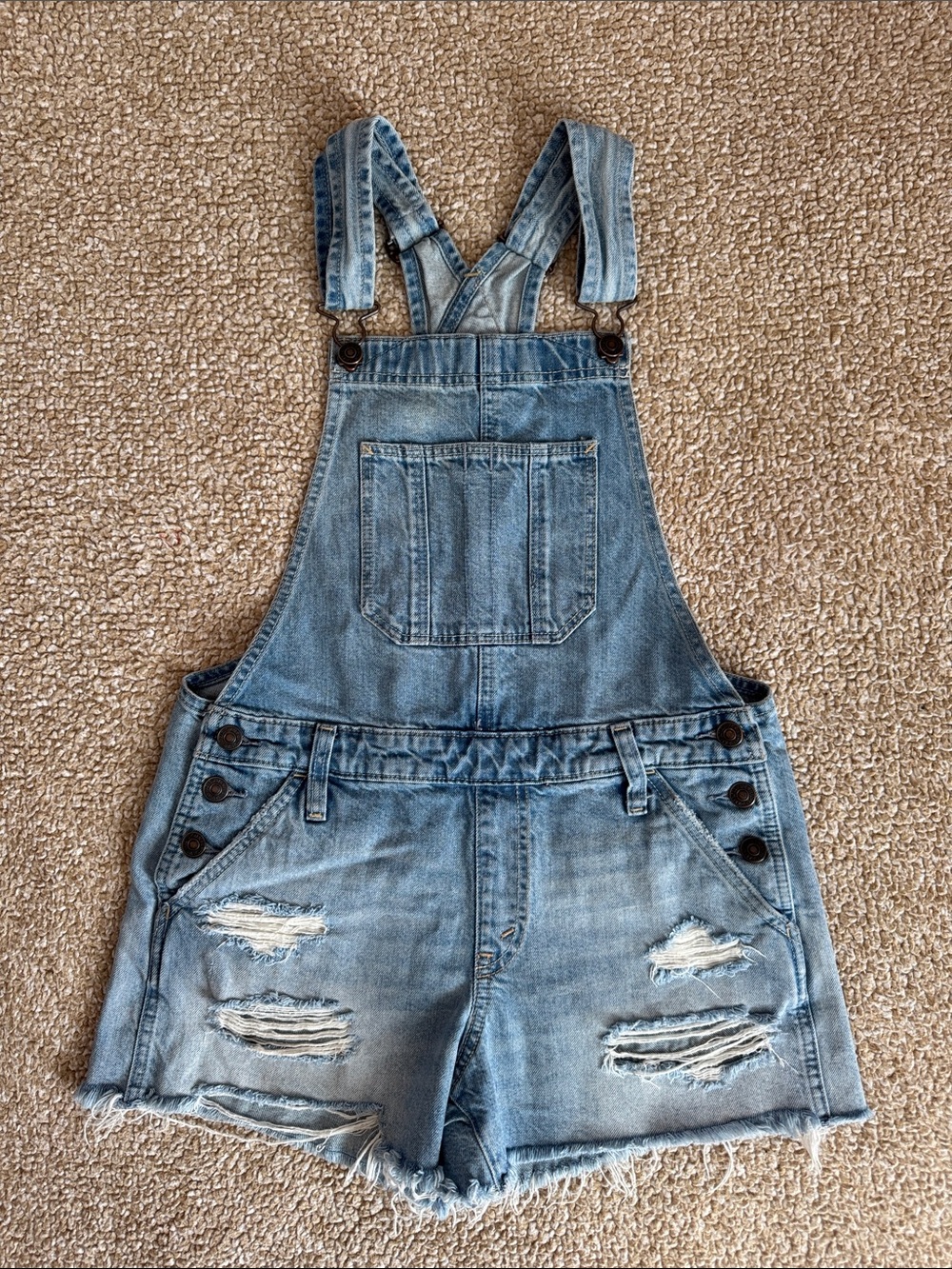 Abercrombie & Fitch Distressed Denim Short Overalls Light Wash Size XS